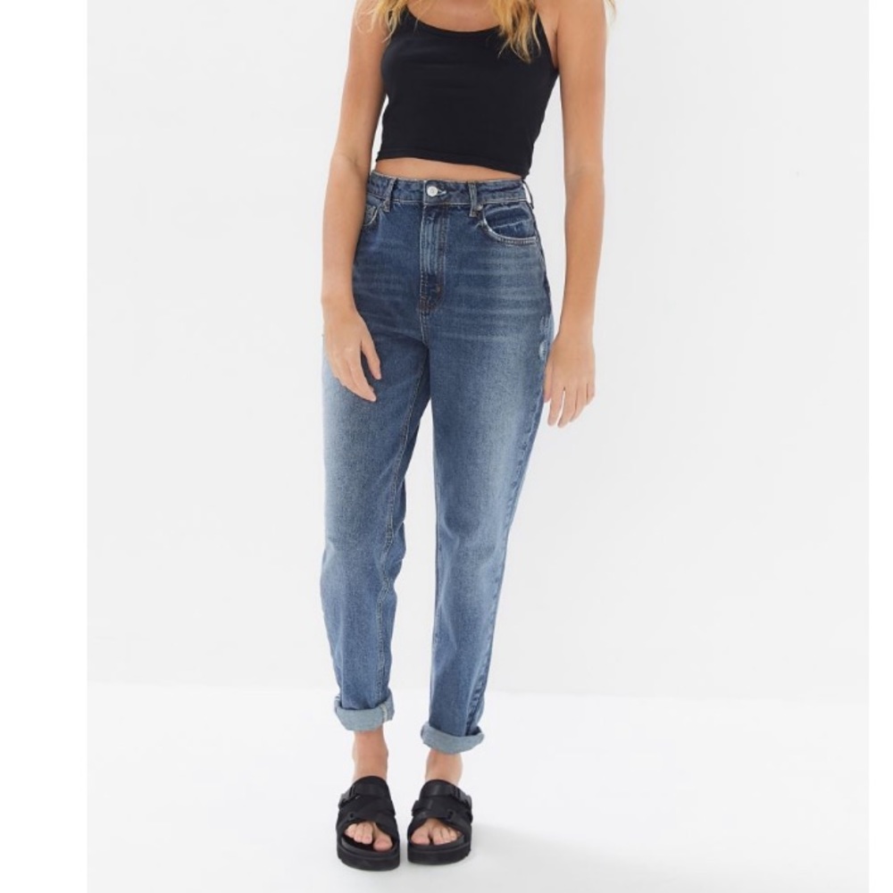 BDG Mom Jean - Tinted Denim